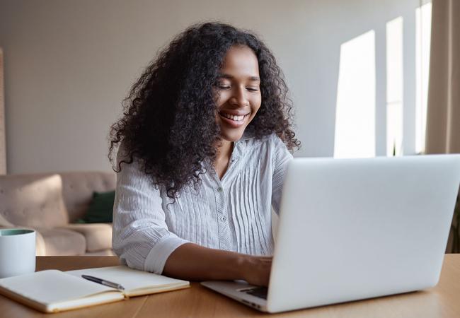 Ganhar dinheiro em casa: 10 ideias para você começar